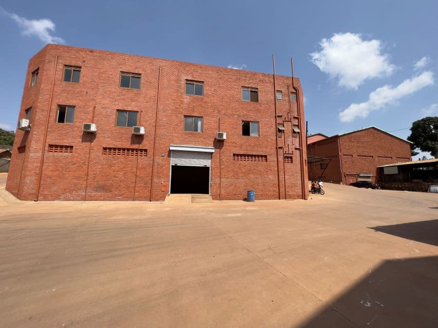 Mengo 230-750sqm $6 per sqm Photo 1